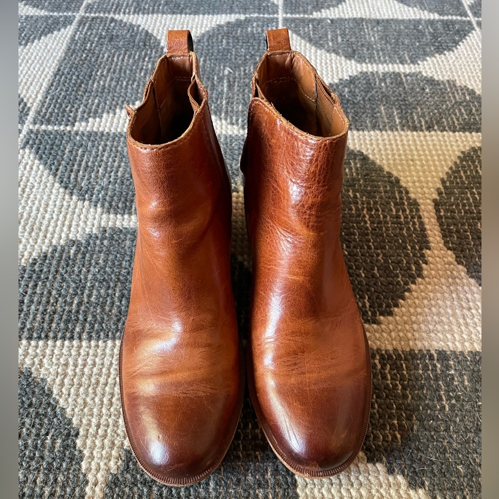 Kork-Ease Mindi leather boots bootie size 7.5